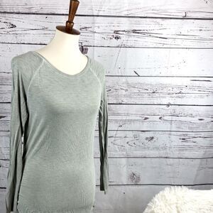 American Eagle Long Sleeve Shirt